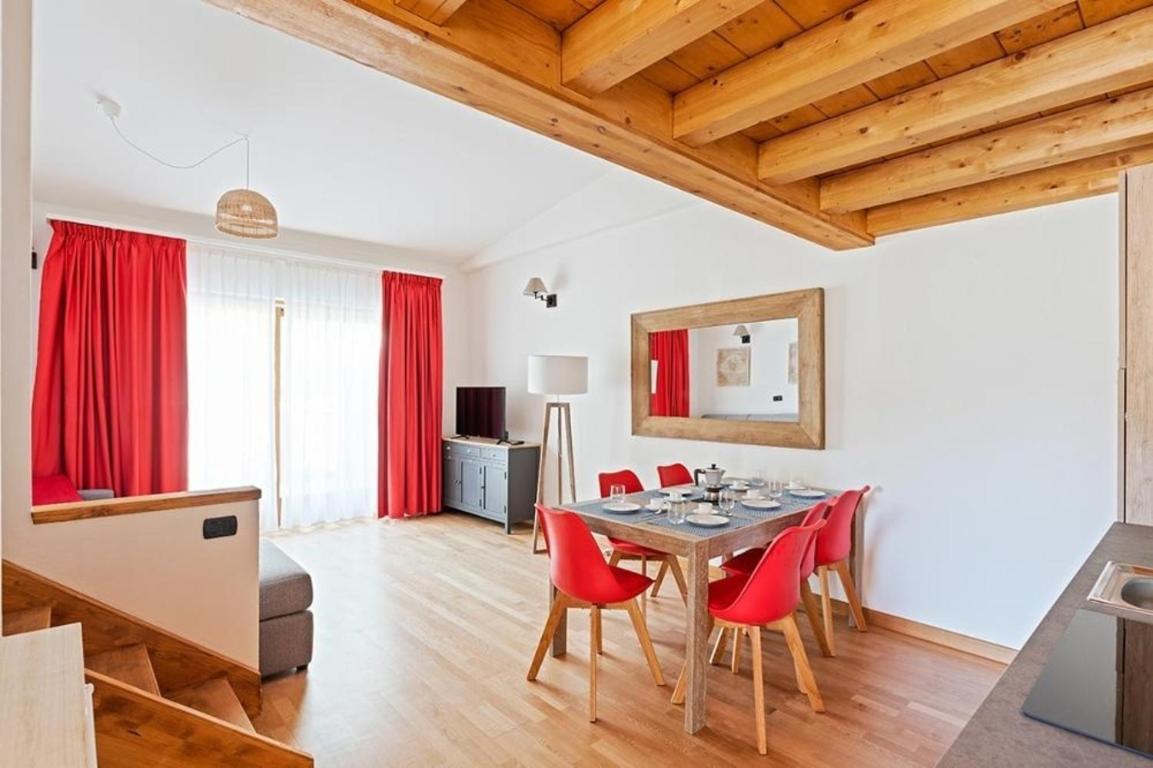 Gressoney Saint-Jean Apartments By Halldis ภายนอก รูปภาพ